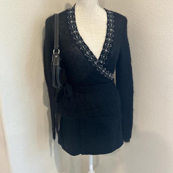 Kenneth Cole New York black wool blend wrap top. Size small - Picture 2 of 6